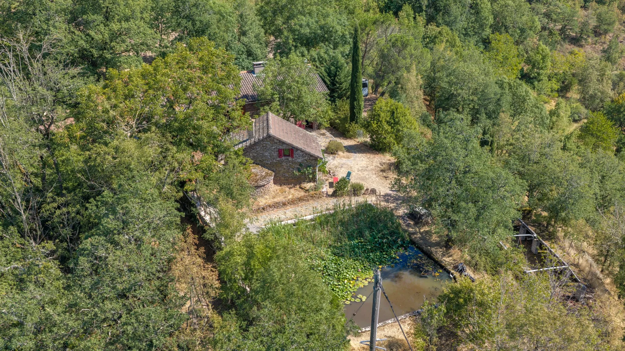 La Ferrière — bassin dependance